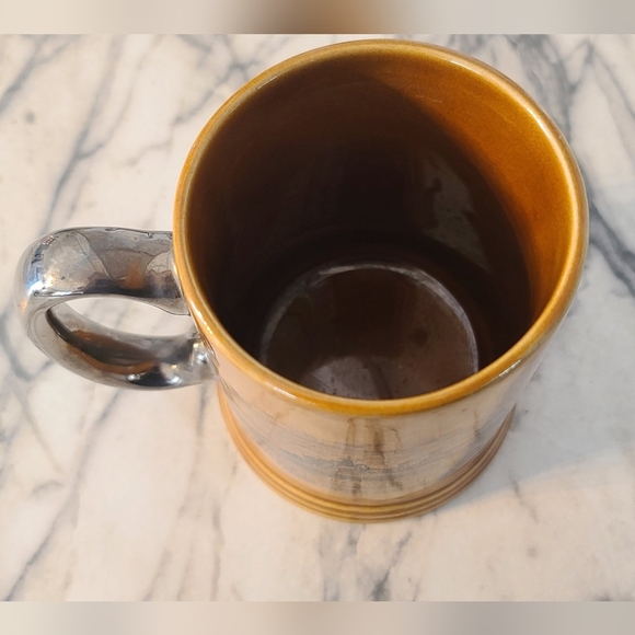 Queen Elizabeth II Lord Nelson Mug - Picture 5 of 5